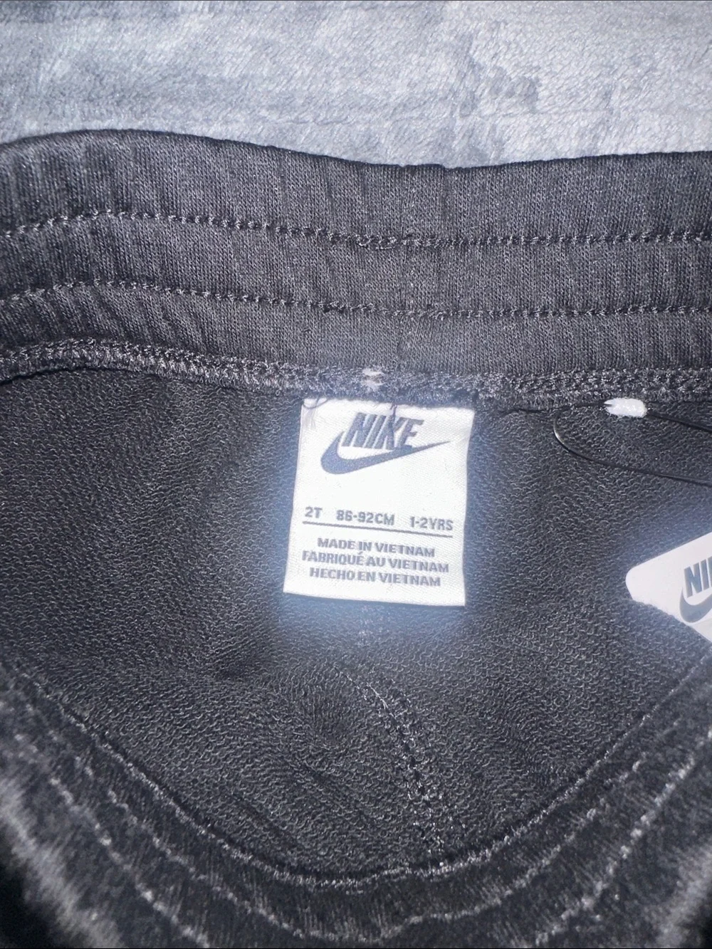NWT Nike Black and Coral Shorts (2T)